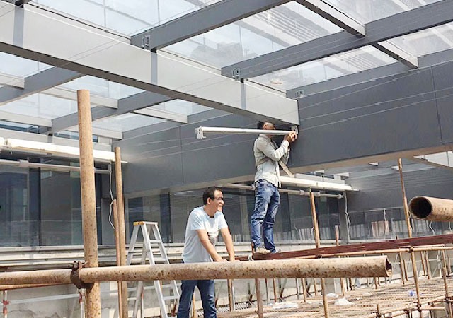 电动天棚帘安装现场